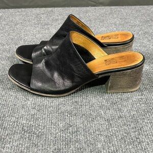 Miz Mooz Heels Women’s 10.5 Sylvie Block Heel Leather Sandals Open Toe Black